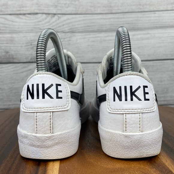 Nike Blazer Low '77 Black White Sneaker Women’s Shoe Size 5 Youth Size 3.5 - Picture 6 of 12